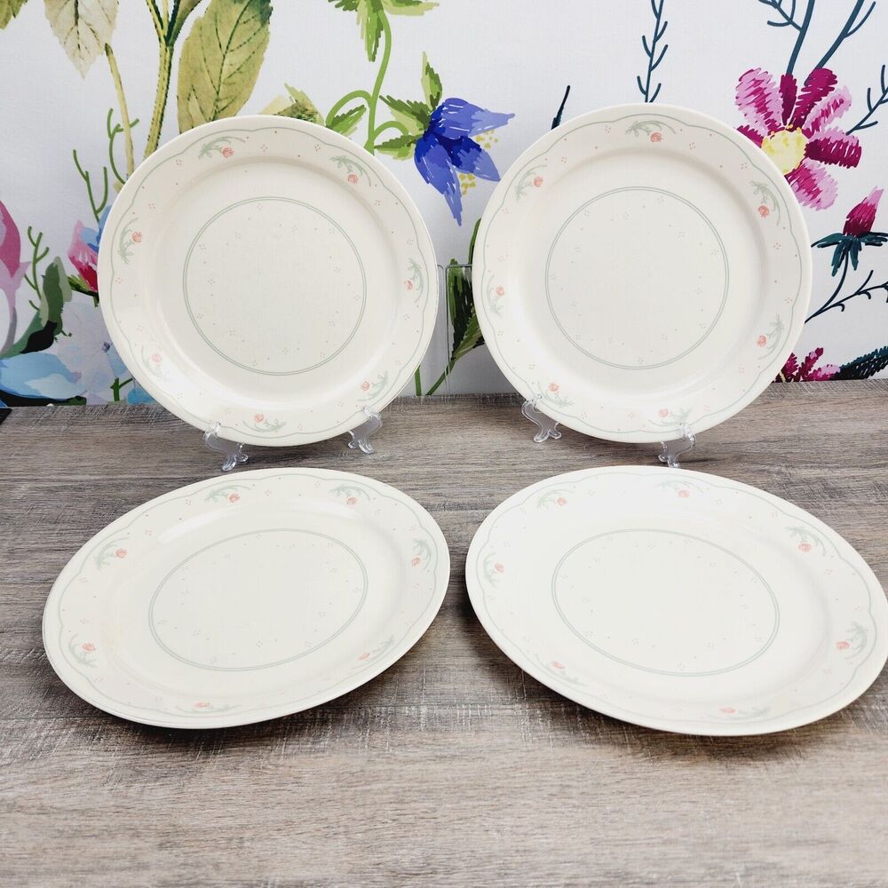 Corelle Calico Rose 10 3/8" Dinner Plates Lot of 4 Corning Vintage
